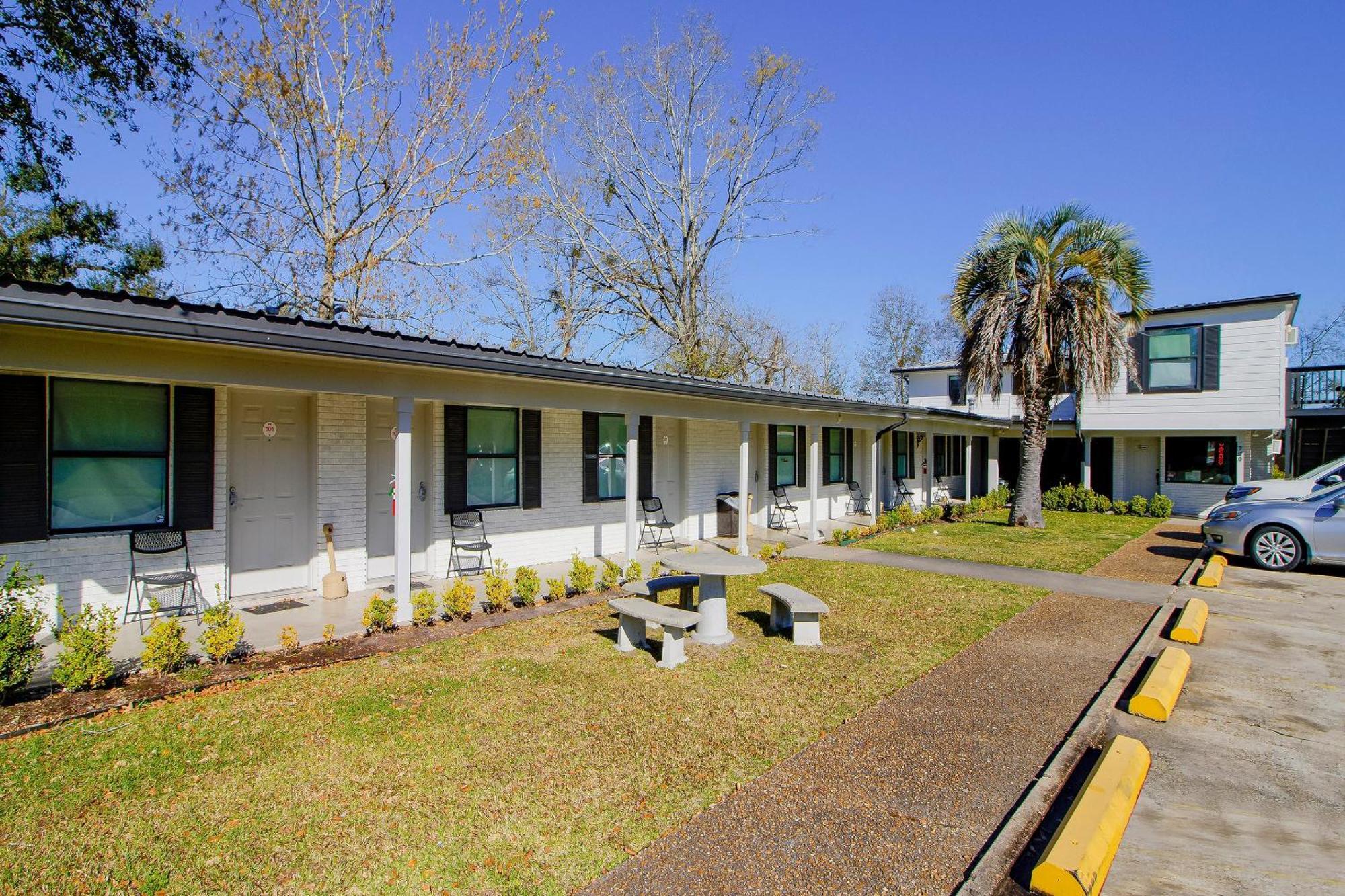 Oyo Hotel Sulphur La Hwy 90 West Luaran gambar